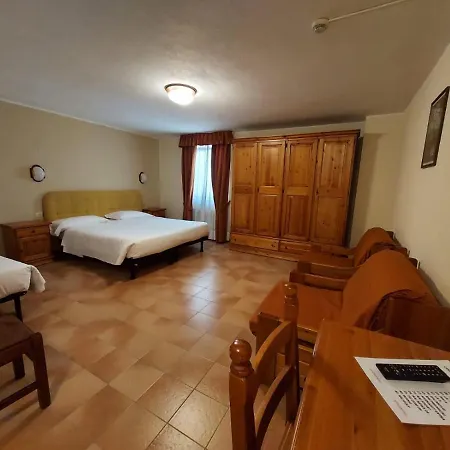 Gran Paradiso Отель