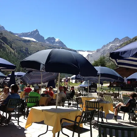 Gran Paradiso Szálloda 3*