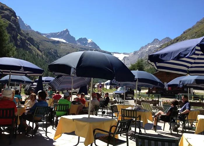 Gran Paradiso Hotel 3*